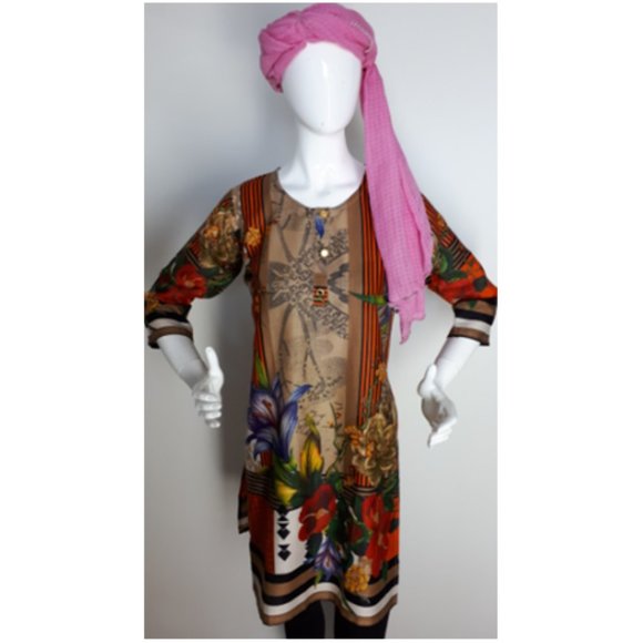 Women's Multi Season Multi Color Floral Dress - Picture 7 of 8